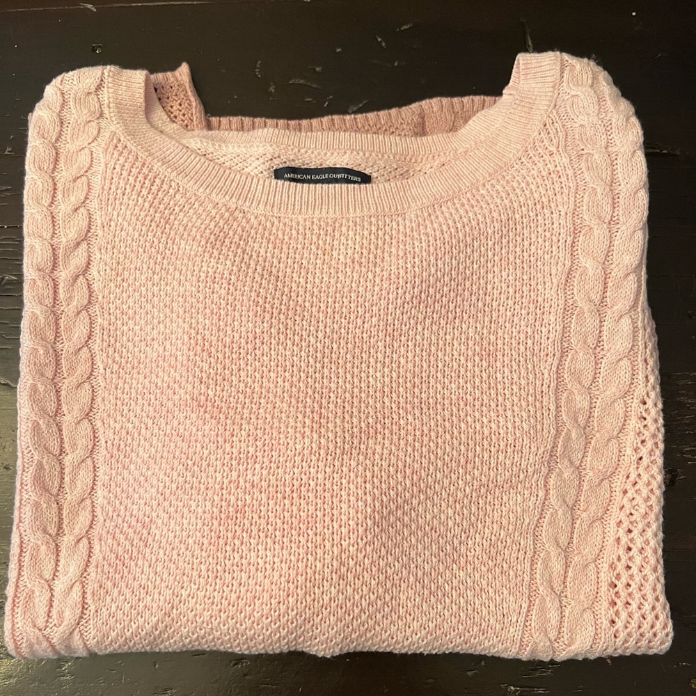 American Eagle Sweater